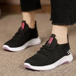 Women Mesh Flat Shoes Fashionable Breathable Mesh Vulcanized Red Casual Hollow Sneakers for Women Spring and Autumn New